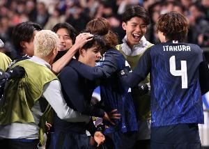 郑大世:以前说日本队目标世界杯夺冠那只是激励,现在没人会质疑