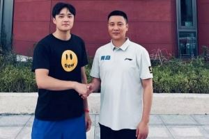 探长:林韦恺与青岛男篮完成签约 他将代表球队出战八月夏季联赛